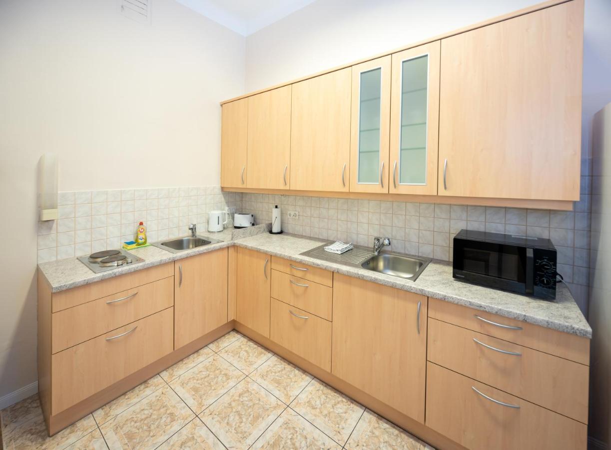 Charming Apartment Near Prater فيينا المظهر الخارجي الصورة