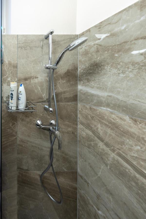Charming Apartment Near Prater فيينا المظهر الخارجي الصورة
